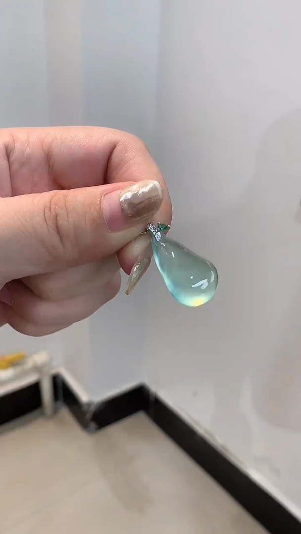 未镶嵌蛇纹石玉颈饰吊坠不带链子