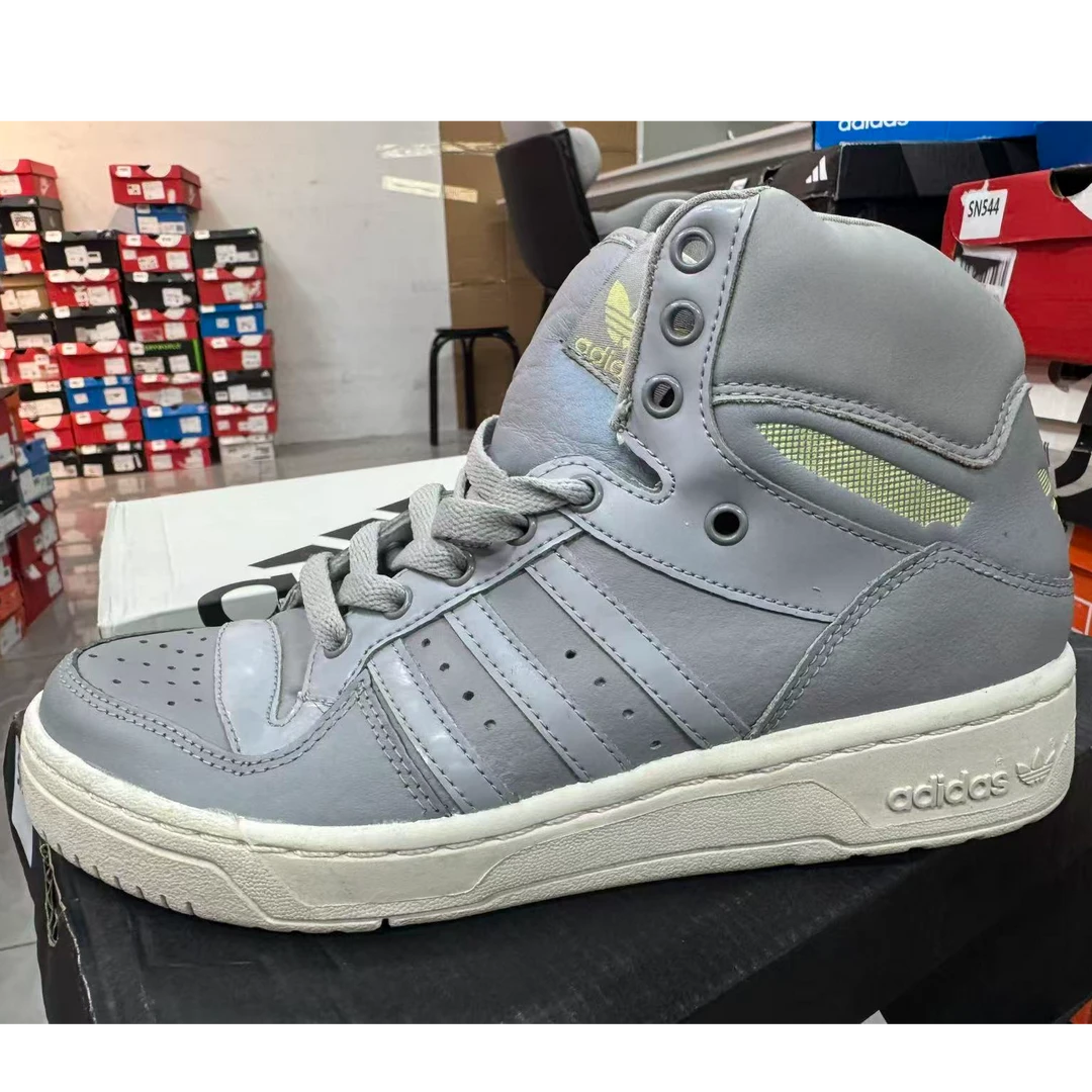 【瑕疵慎拍】 adidas显瘦休闲鞋M2087838.5(鞋面脏污；鞋边开胶)