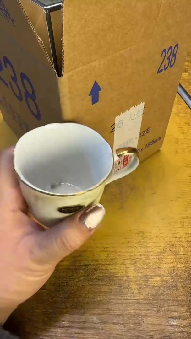 【闪购商品】其他瓷器瓷老破旧1俩无俩绷