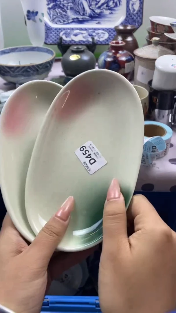 其他灰**飞回流瓷器默认微瑕，谨慎勿拍D459