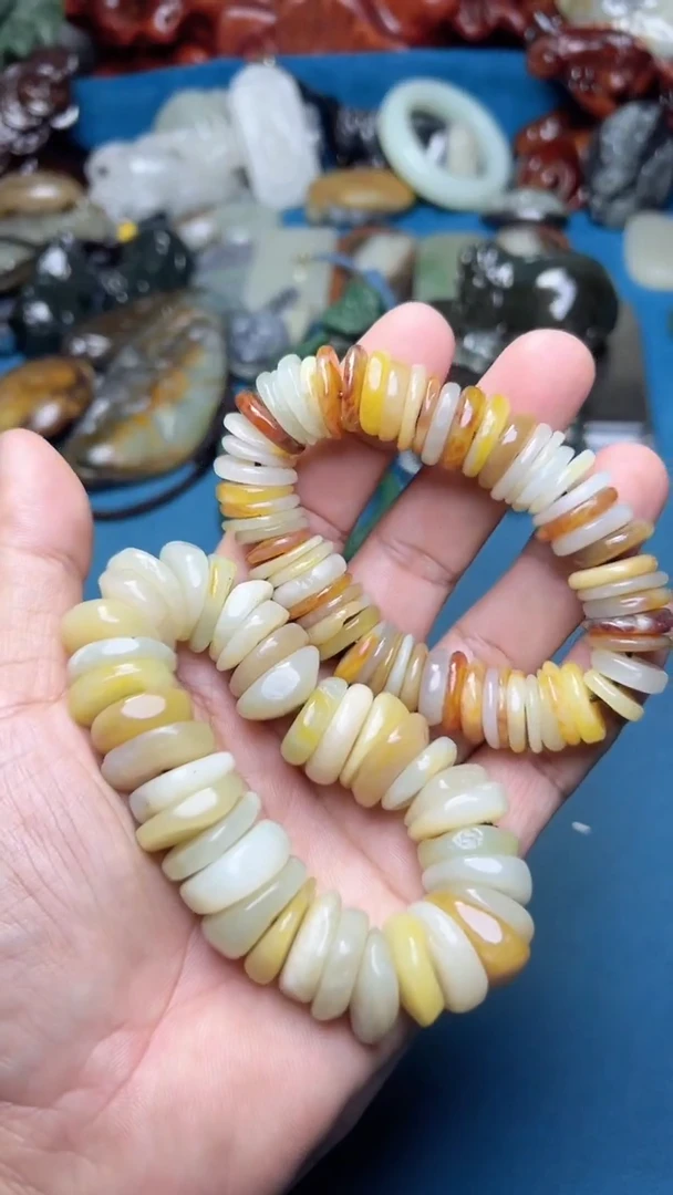 和田玉未镶嵌把件2