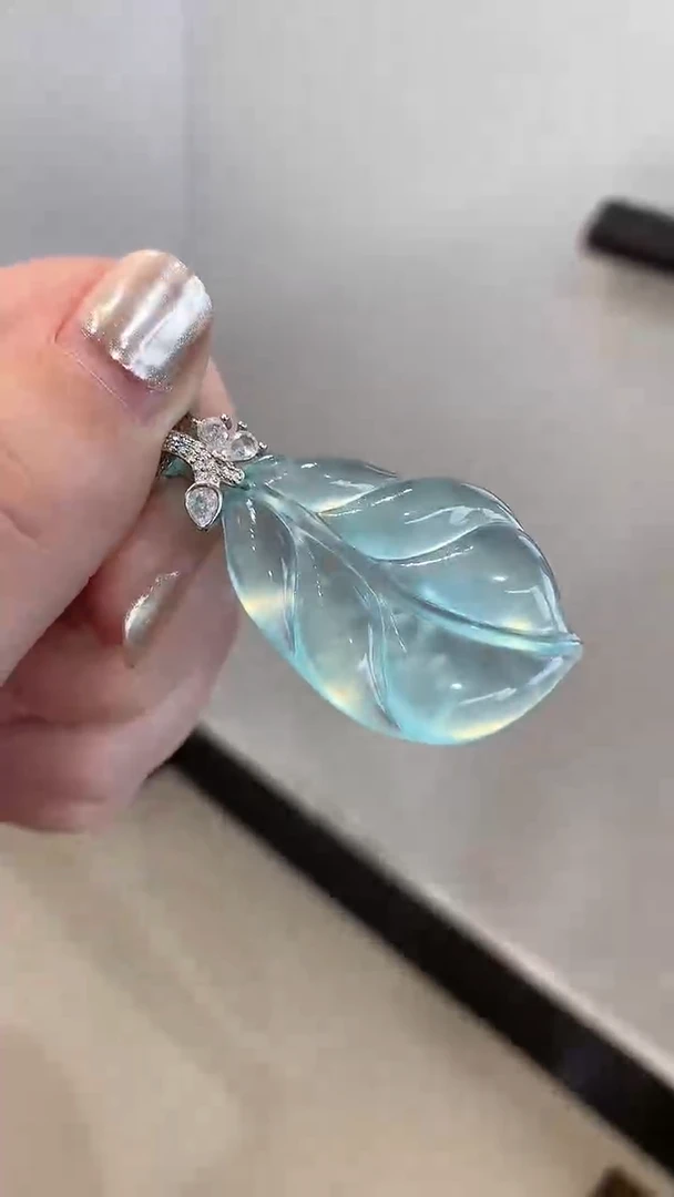 未镶嵌蛇纹石玉吊坠(不含链)叶子