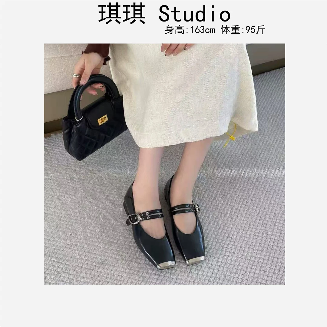 2025早春新年款玛丽珍轻奢高级感复古皮卡扣方头百搭小皮鞋-D