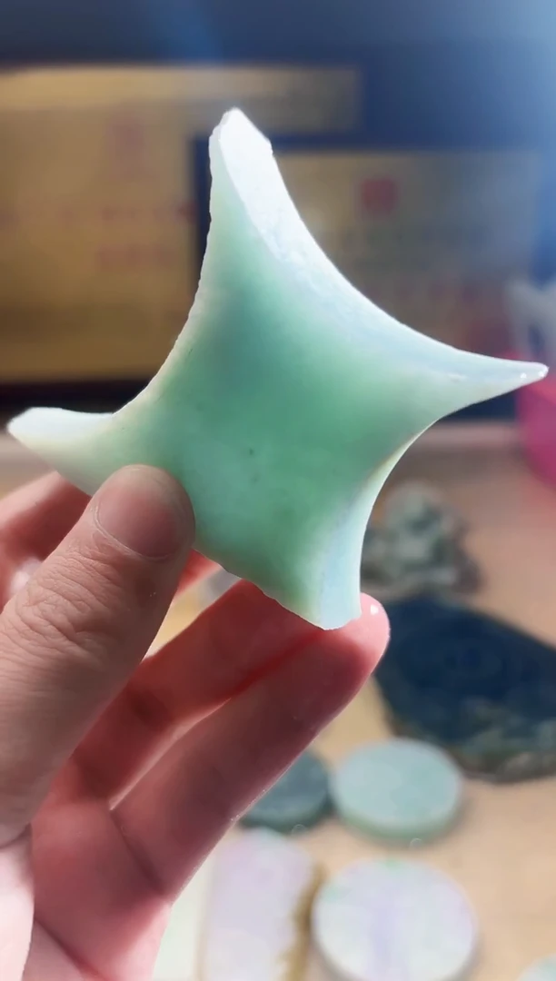 翡翠挂件未镶嵌A货张麦7239