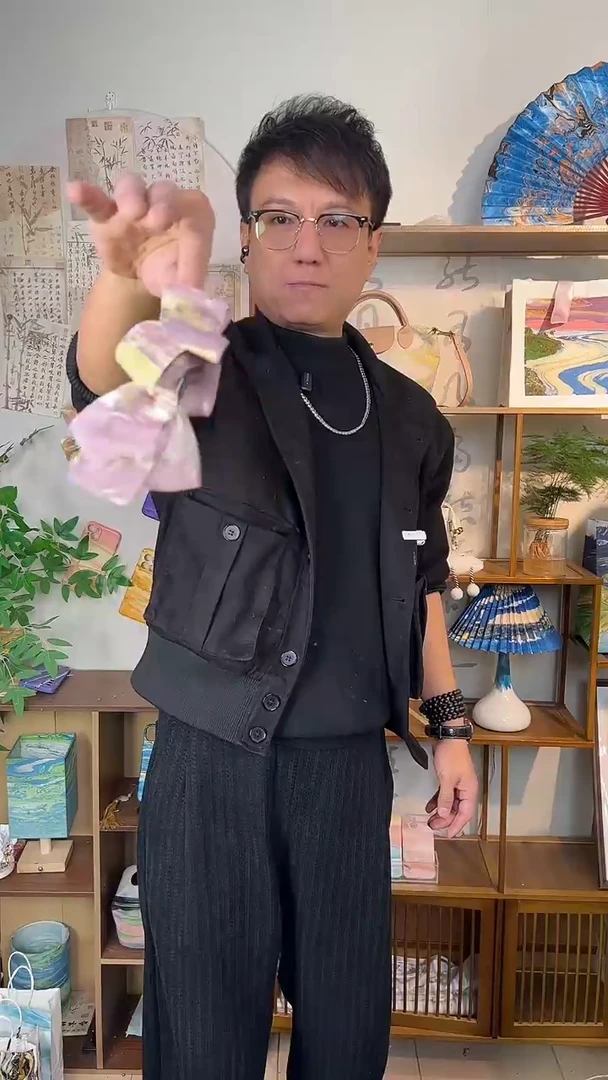 瓷釉三层蝴蝶抓夹