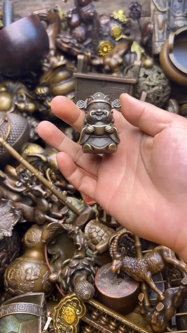 精美铜器，点击下单