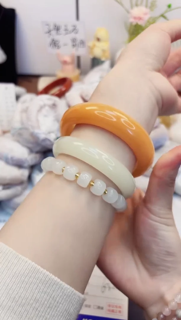 【闪购商品】石英质玉手镯未镶嵌102-财气镯-圈口63