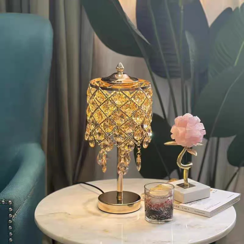 水晶台灯卧室床头灯轻奢高级感简约现代创意摆件长明灯结婚氛围感