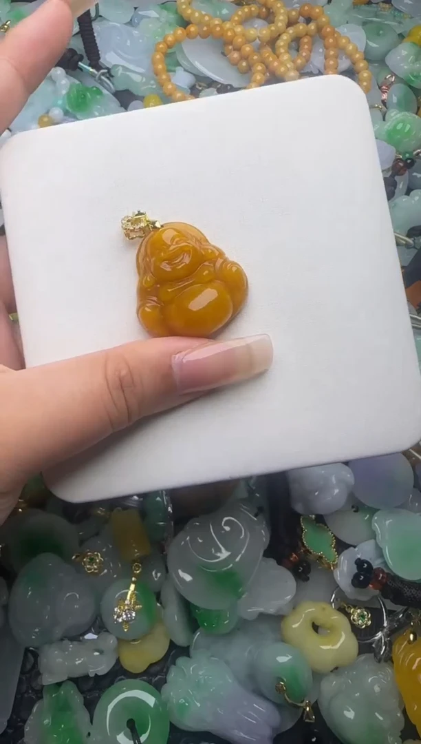 翡翠未镶嵌颈饰天然缅甸翡翠吊坠