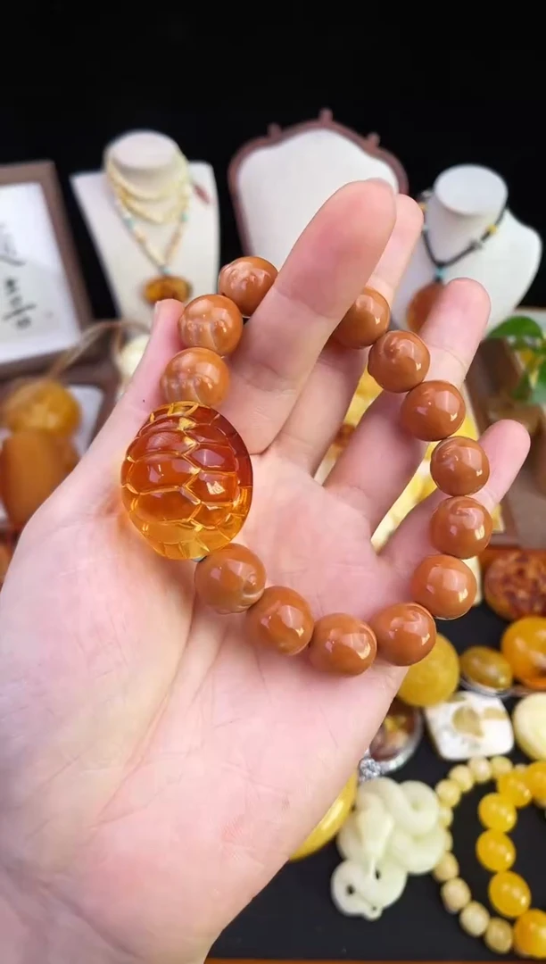琥珀未镶嵌珠宝奇石柒月