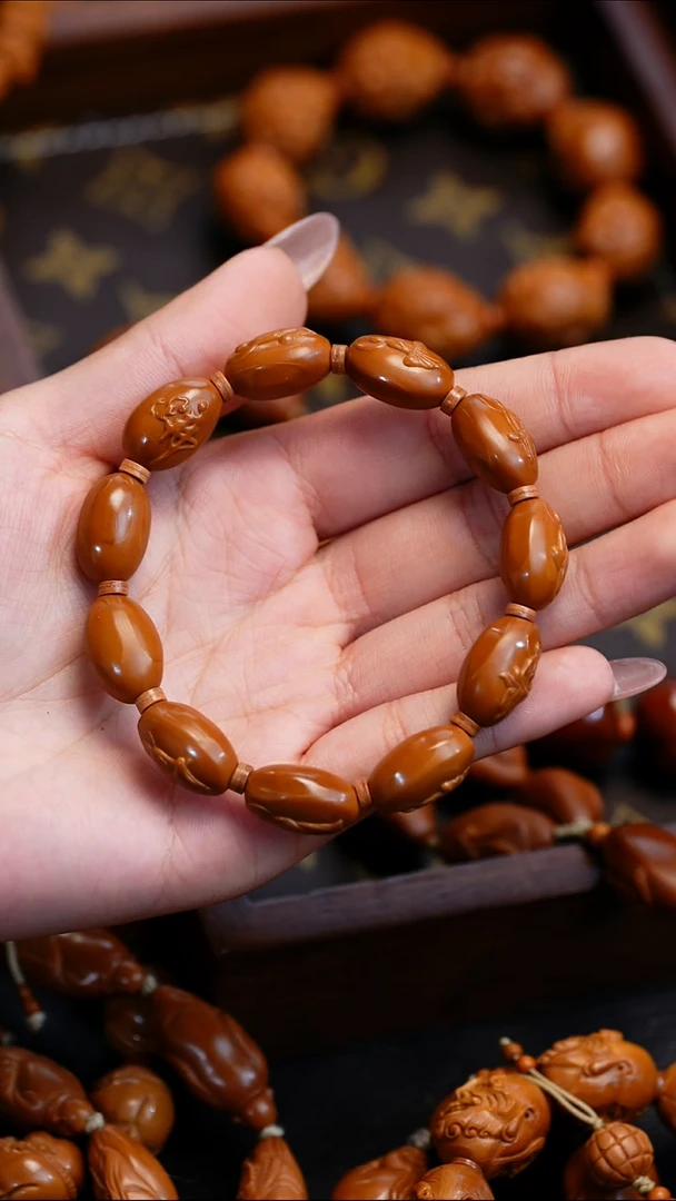 【闪购商品】橄榄核吊坠苏工橄榄核