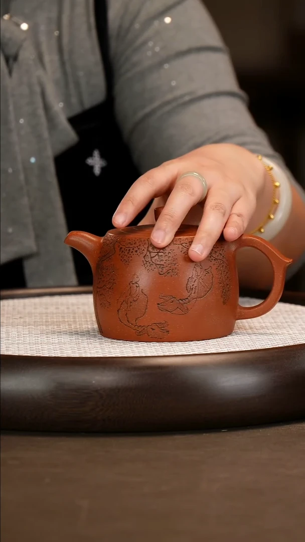 紫砂茶具【李霓】沉香泥井栏   380CC