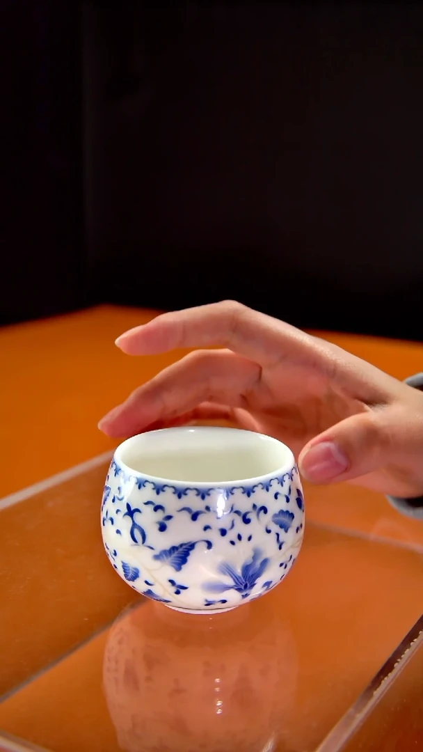 其他陶瓷《言泥陶瓷》新品描银缠枝莲主人杯