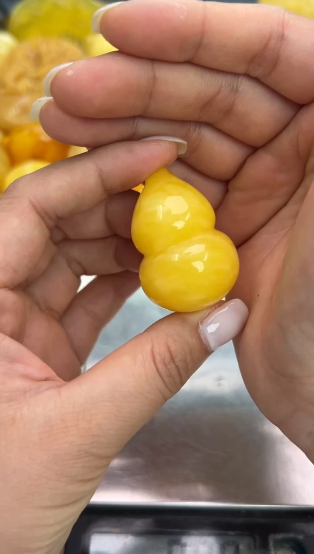 裸石琥珀未镶嵌琥珀蜜蜡吊坠