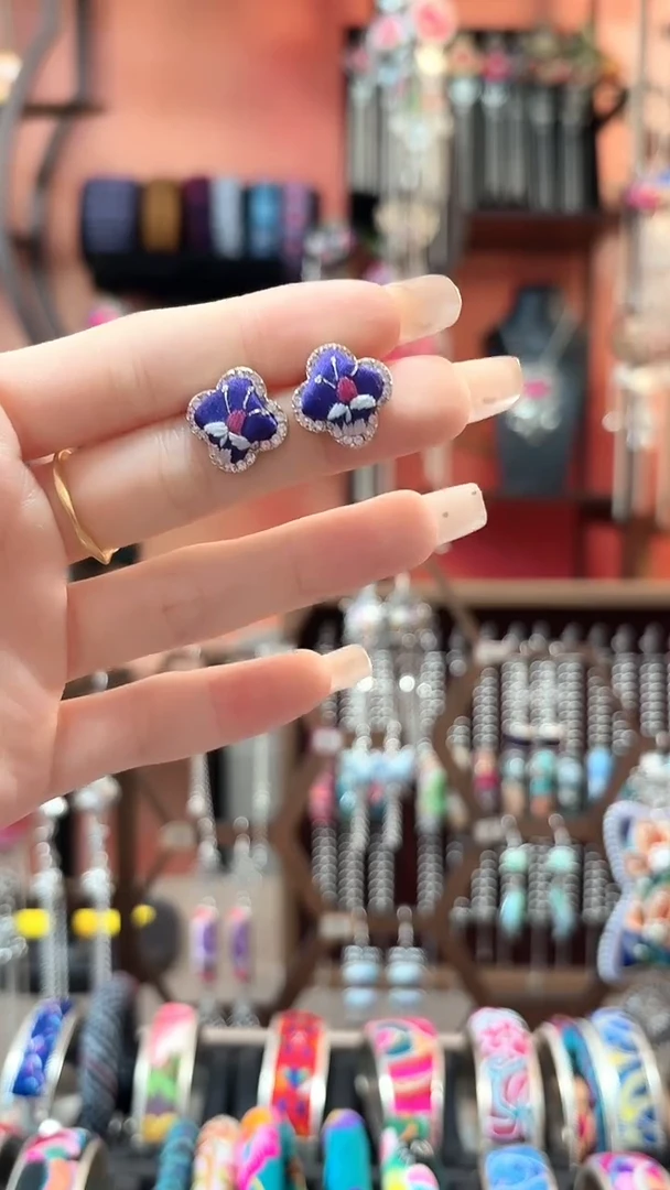 织绣云织谣民族风精美饰品   16