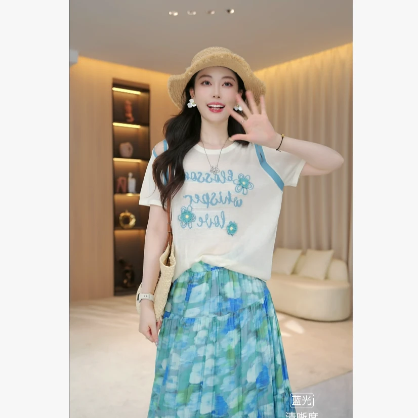 【小蓝花】夏季百搭时尚图案宽松短袖减龄圆领卡通毛织上衣35409