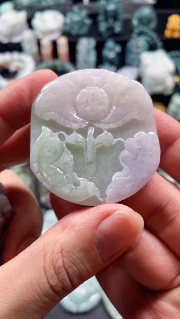 颈饰未镶嵌翡翠67  天然翡翠a货  荷花鱼