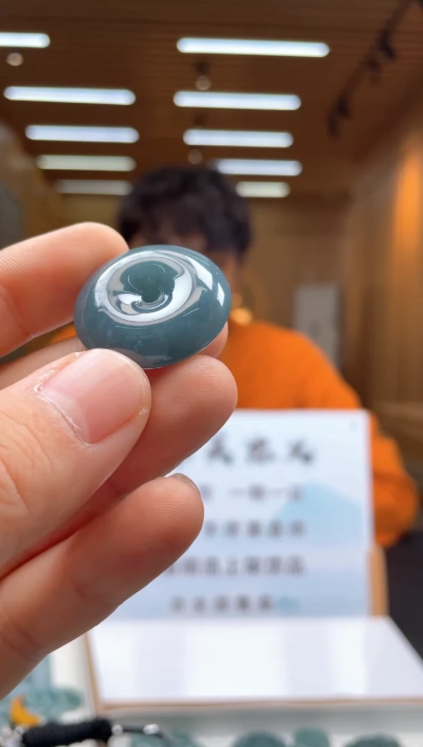 未镶嵌定制翡翠8