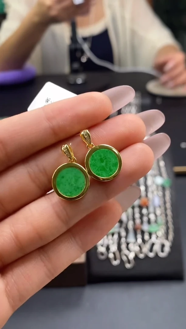 颈饰银S925镶嵌翡翠16695