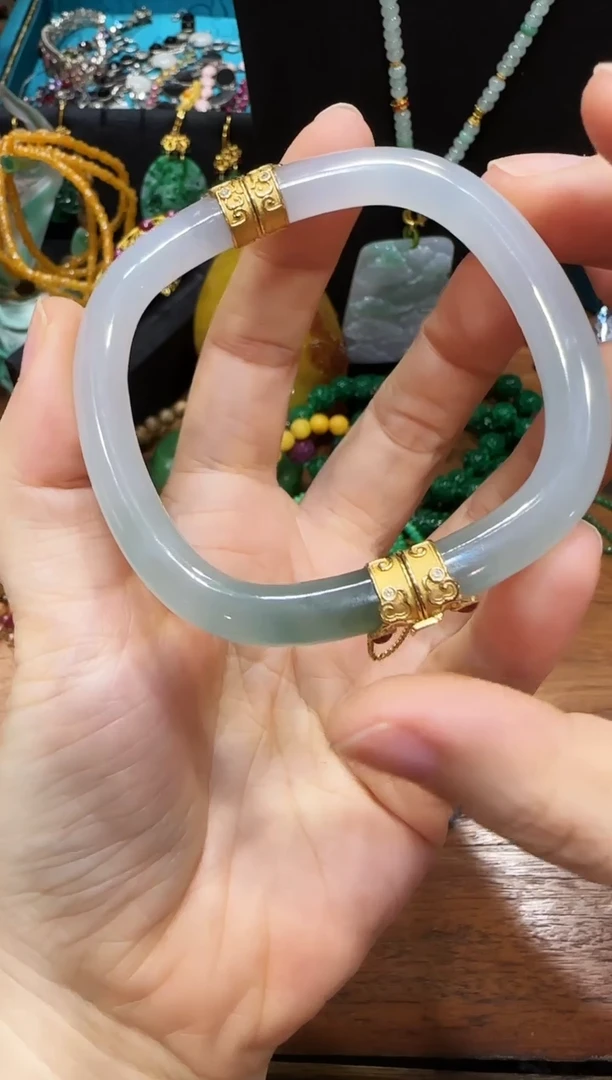 未镶嵌手链翡翠翡翠