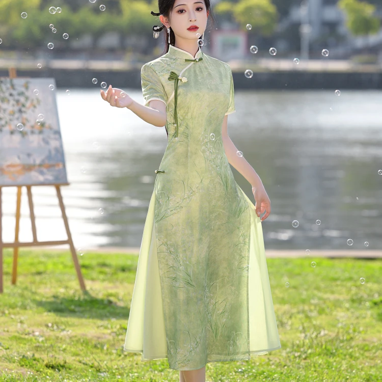 2025新款绝美绿色旗袍改良年轻款少女新中式气质小个子连衣裙夏季