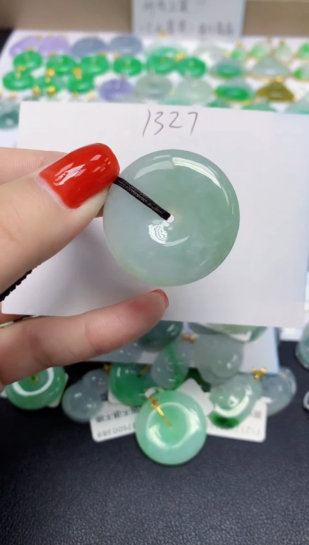 颈饰未镶嵌翡翠天然缅甸翡翠A货翡翠百元以上9元证书费自理