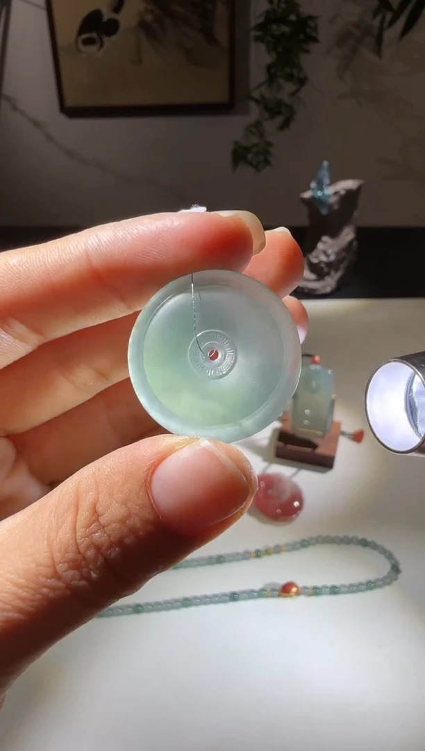 吊坠(不含链)未镶嵌翡翠平安扣