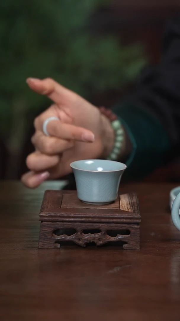 【闪购商品】清凉寺原产地仿古釉手工汝瓷小马蹄杯