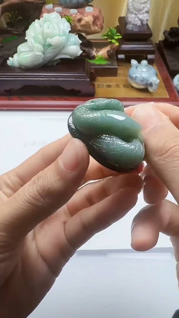 吊坠(不含链)未镶嵌翡翠1