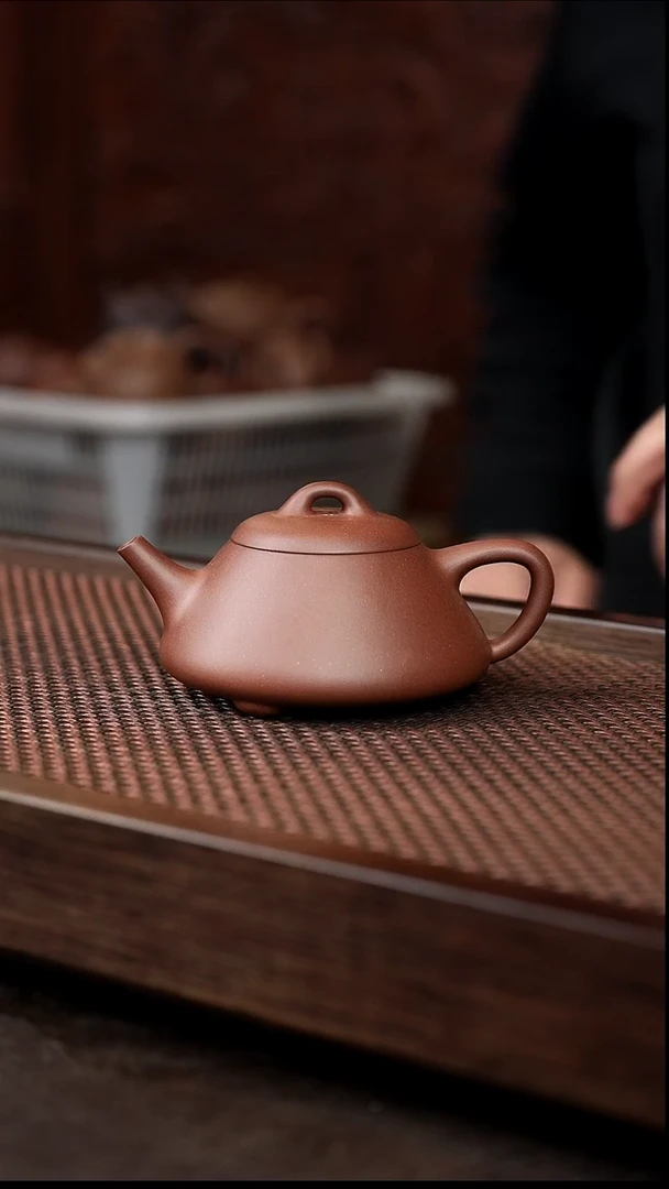 茶壶紫砂底槽清蔓生石瓢
