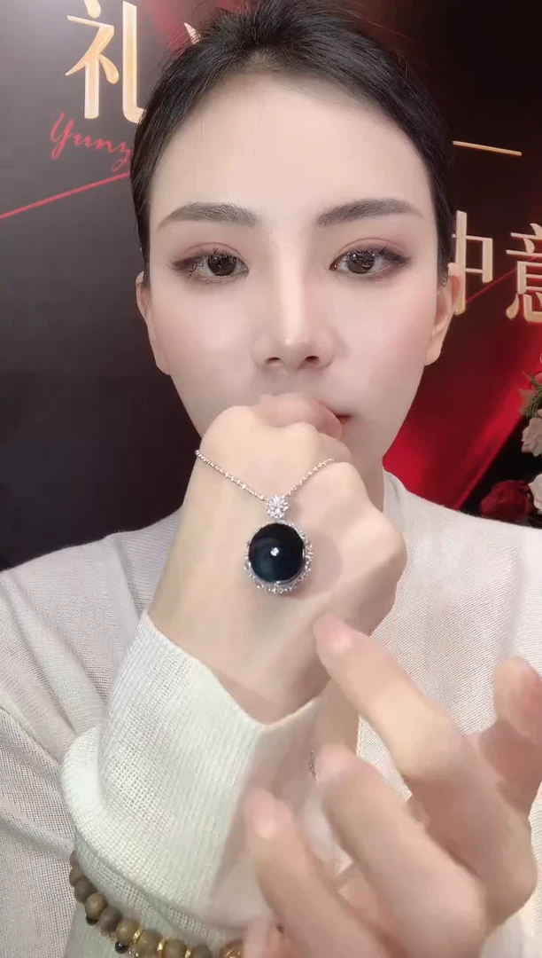 吊坠(不含链)18K金镶嵌翡翠D35