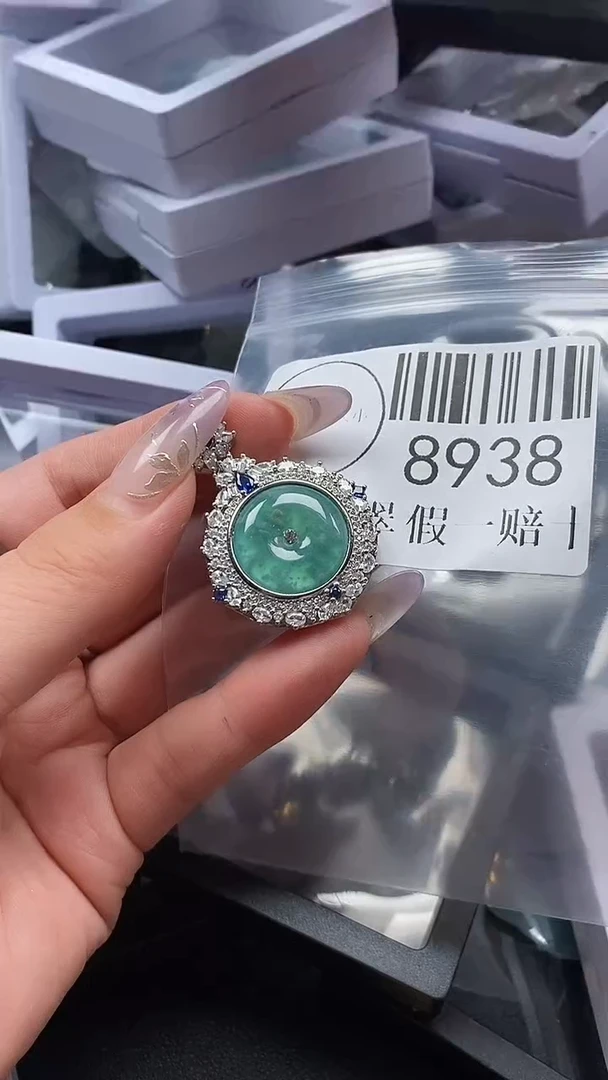 吊坠(不含链)未镶嵌翡翠8938