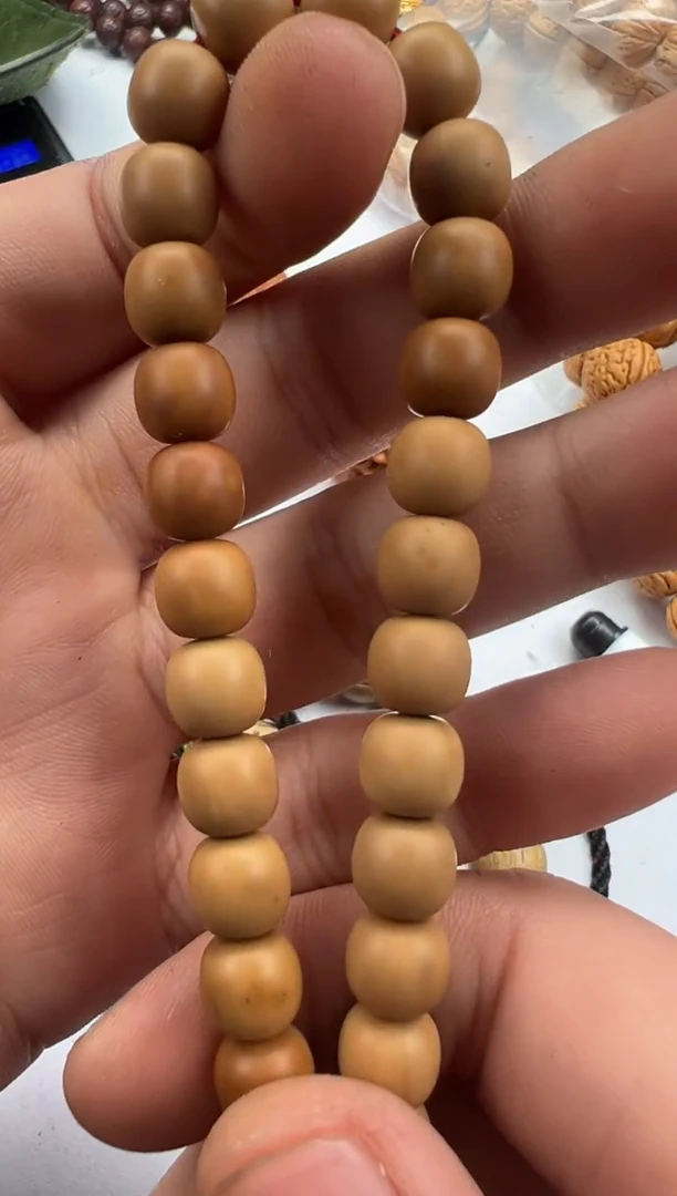 手串猴头核桃猴头有油点黑点不保全品
