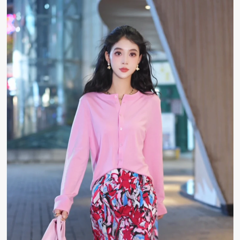 阿玛施秋冬新款轻奢圆领气质清冷松弛感女装开衫服饰548067