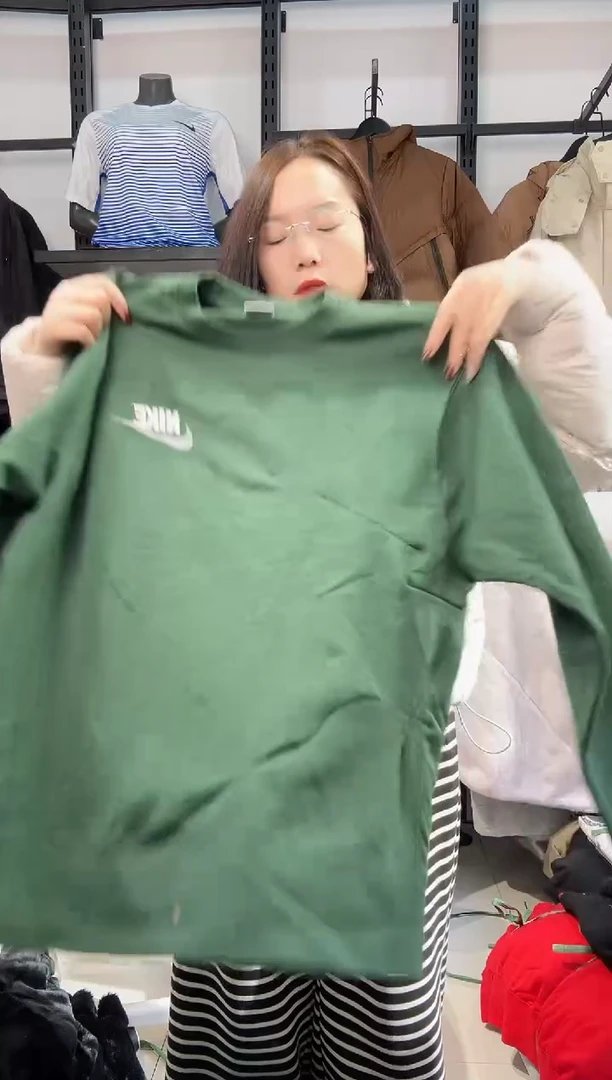 2509 闪购编码  运动卫衣裤以直播间过款为准 尺码  ·
