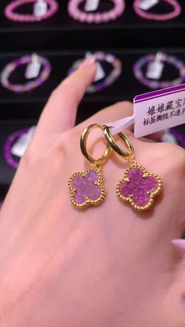 【闪购商品】苏纪石（舒俱来），银S925镶嵌舒俱来耳环