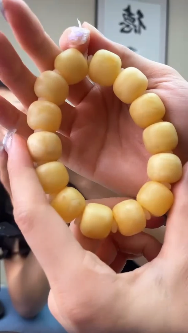 蜜蜡未镶嵌珠宝奇石T042 17微瑕假一罚十多样性发其一