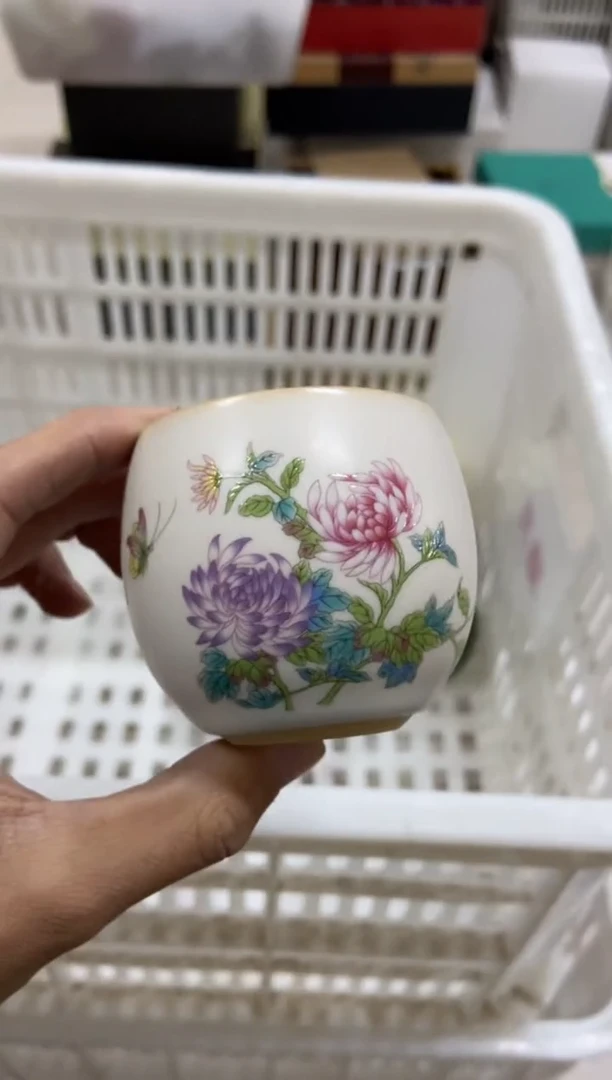 杯无运费险有瑕疵的摄影的产品有使用过的痕迹有点脏介意勿拍