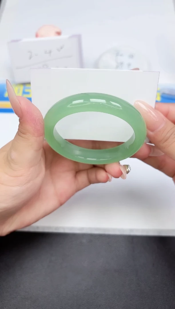 石英质玉手镯未镶嵌200-57.1