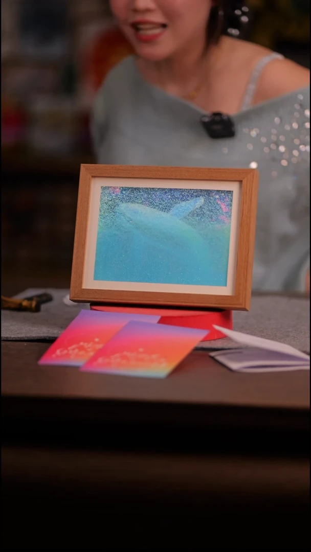 国画鲲鹏-8寸 流沙 手写- 带灯