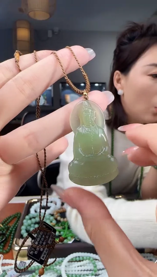 吊坠(不含链)未镶嵌和田玉1