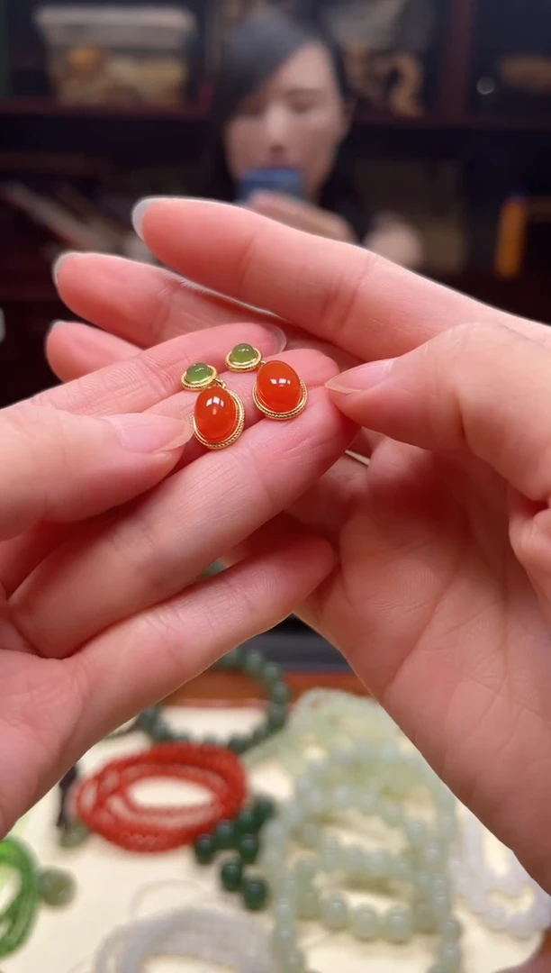 南红玛瑙银S925镶嵌耳饰耳饰