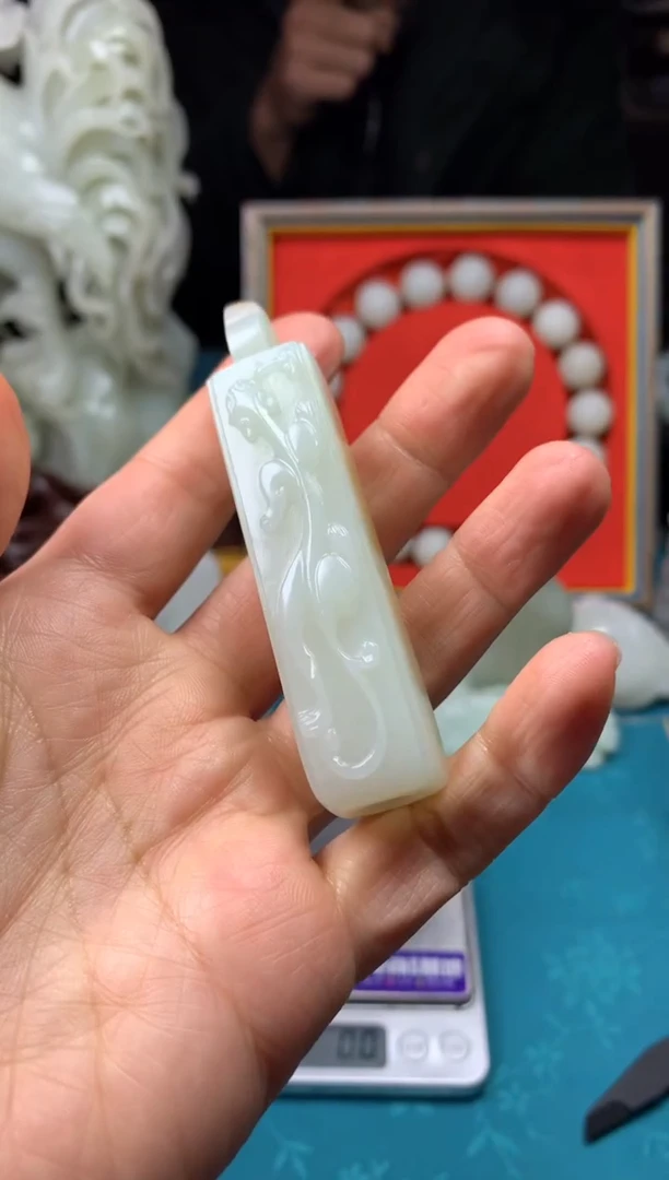 颈饰未镶嵌和田玉拍一发一