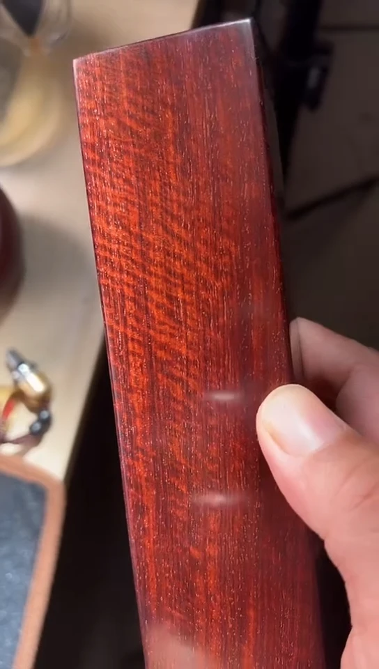 紫檀木类端景台小**外印度小叶紫檀