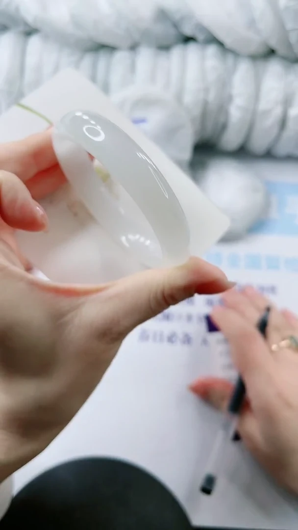 【闪购商品】石英质玉手镯未镶嵌多样性发货V93