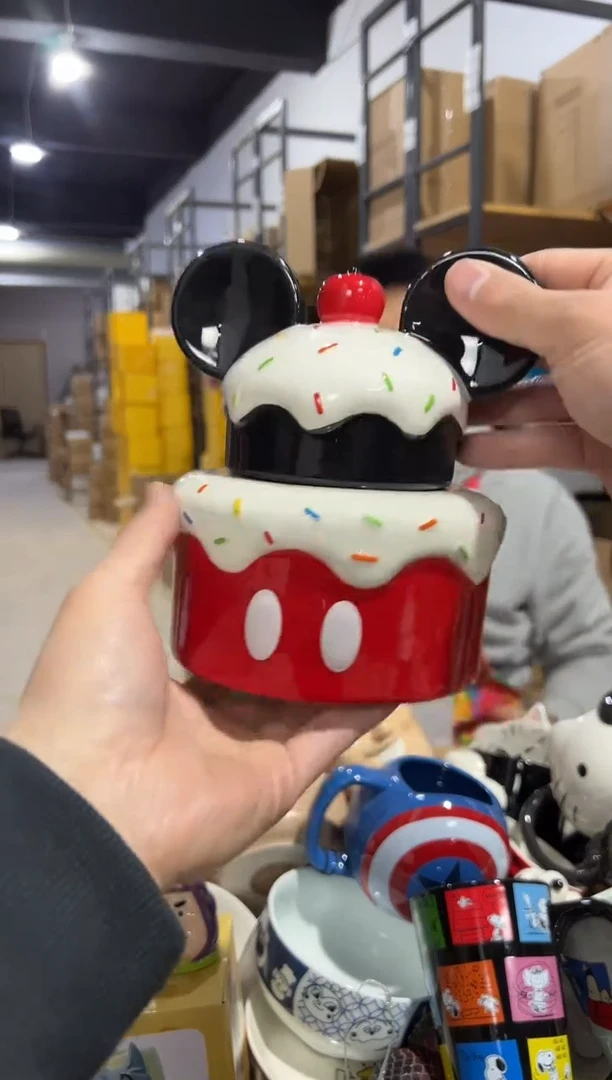 【闪购商品】杯原盒米奇蛋糕罐子