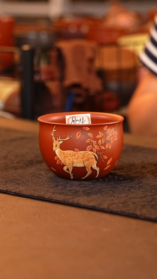 茶杯紫砂 大红袍泥料堆绘鹿杯