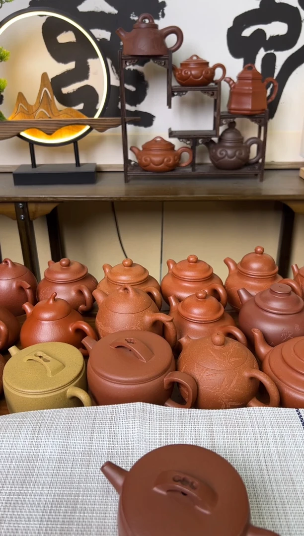茶壶紫泥红皮龙一片瓦竹刻150CC-甘来兵