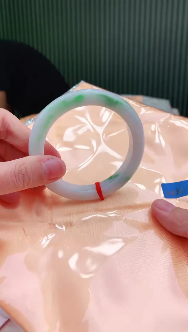 未镶嵌手镯翡翠56+1