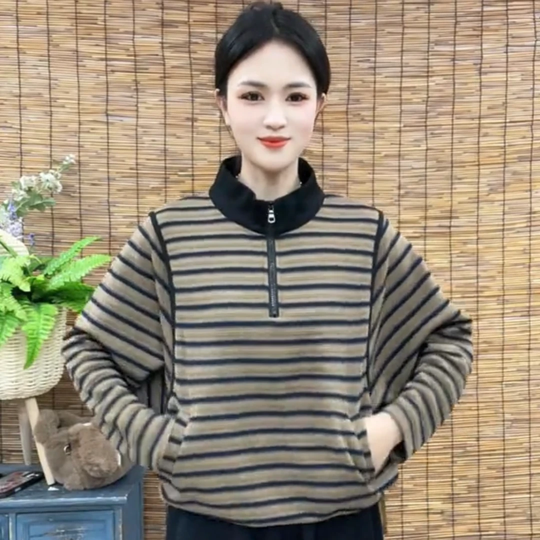 2025年春秋季新款休闲减龄条纹显瘦长袖半开领T恤显瘦卫衣